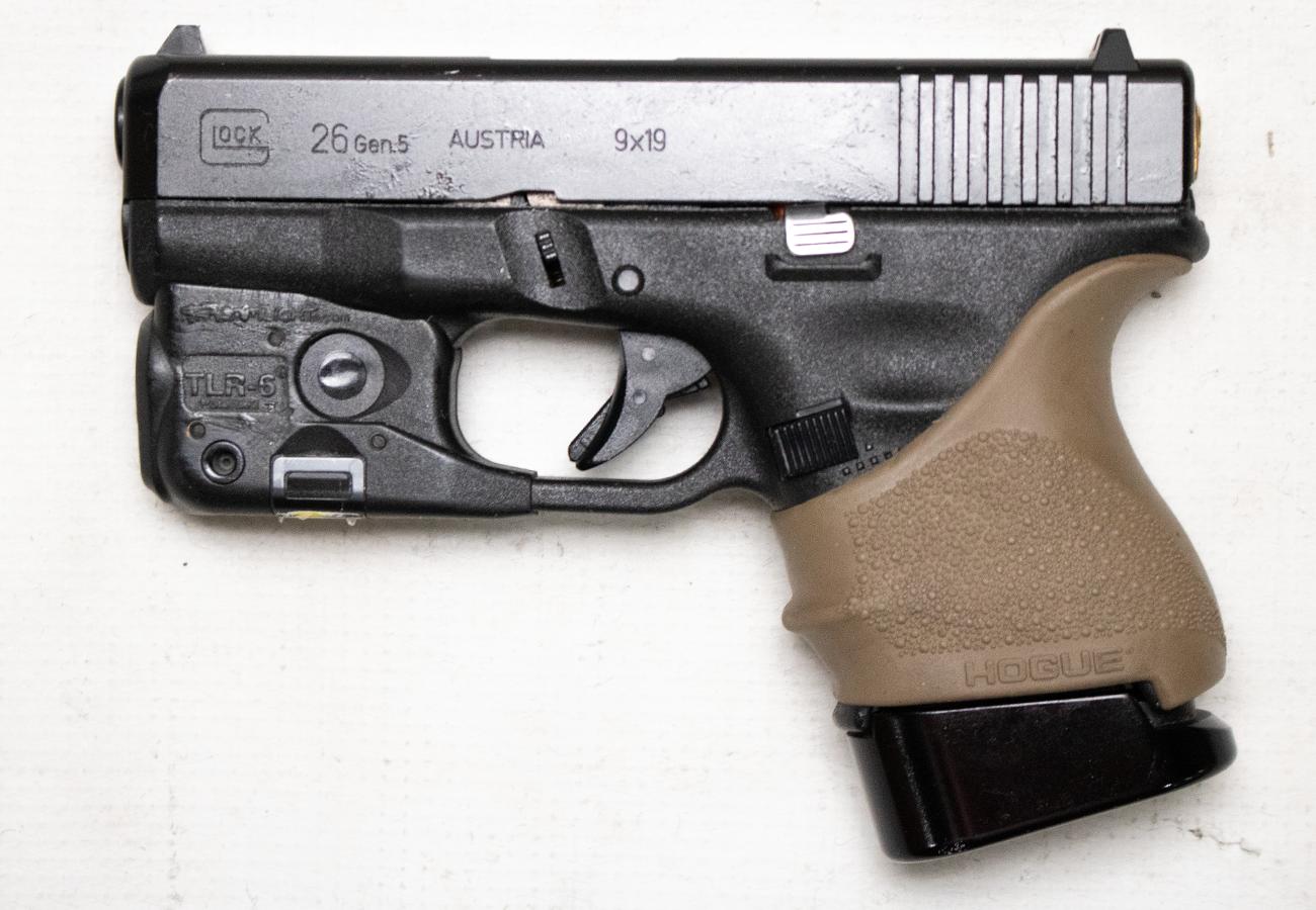 GLOCK 26 Gen5 9mm Police Trade-In Semi-Auto Pistol with Hogue Grip